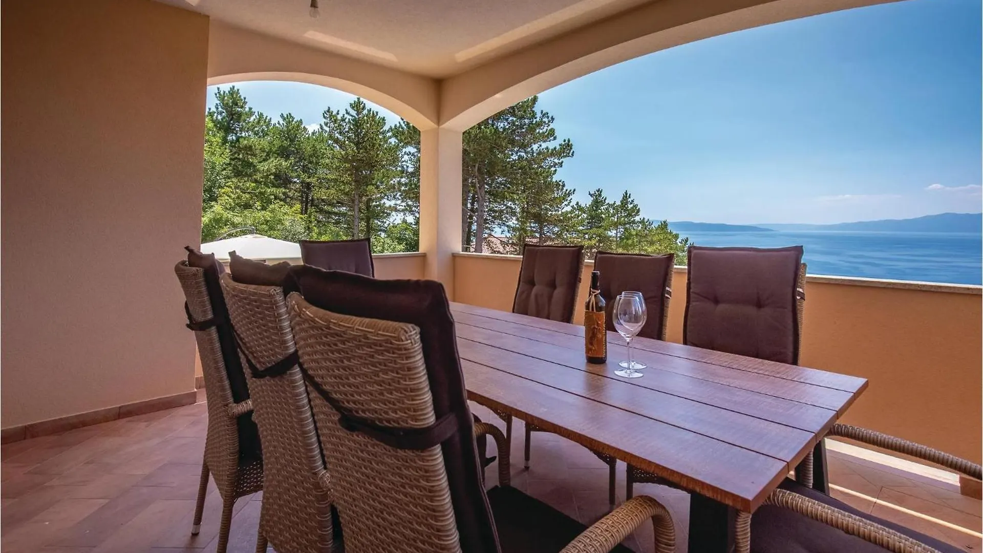 Holiday home 4 Bedroom Awesome Home In Kostrena