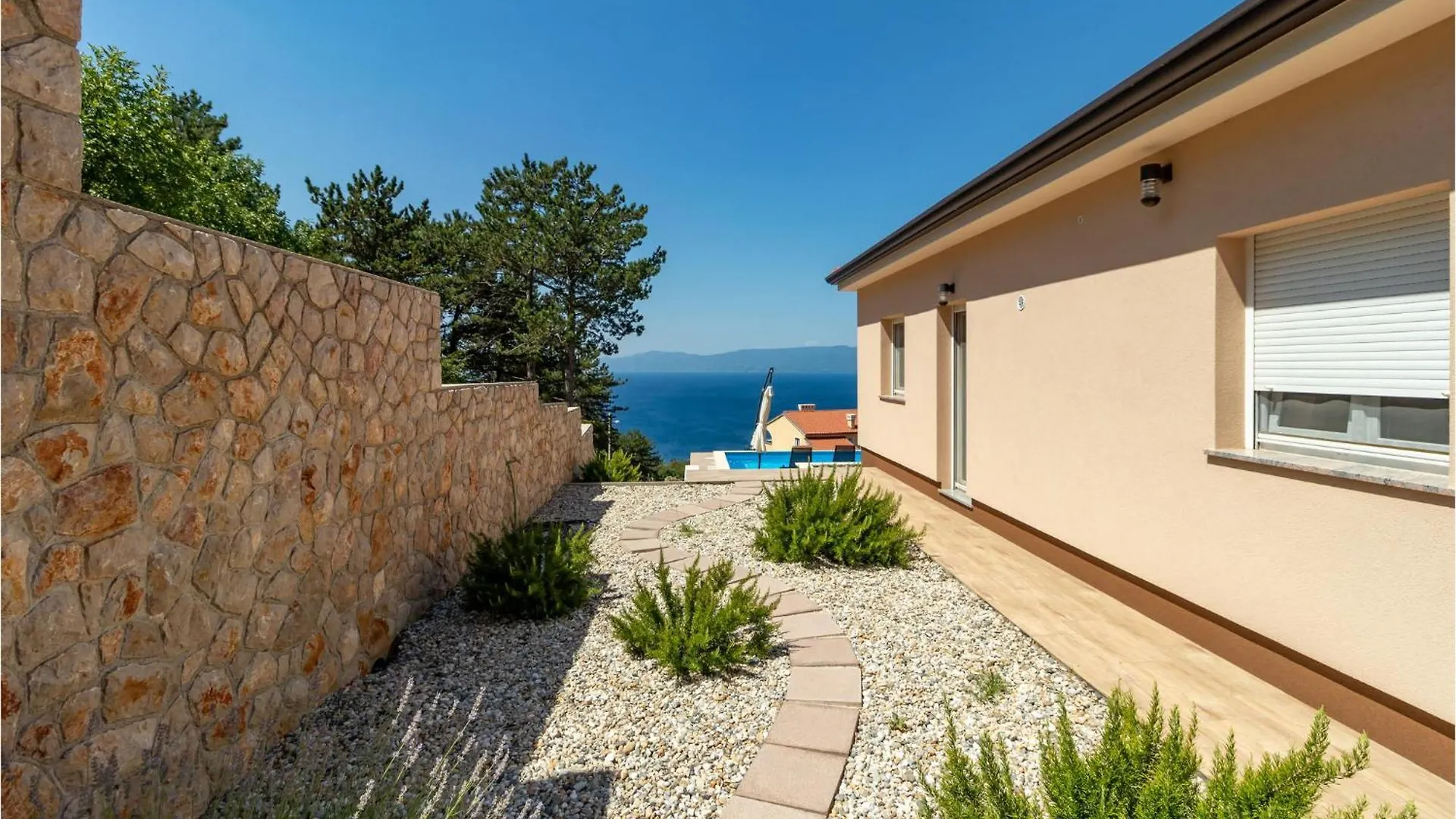 4 Bedroom Awesome Home In Kostrena Holiday home